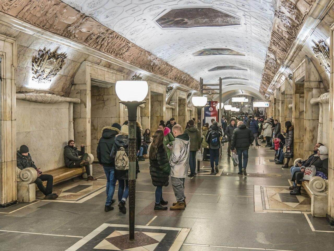 станция новокузнецкая москва