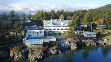 historic mansion island resort
