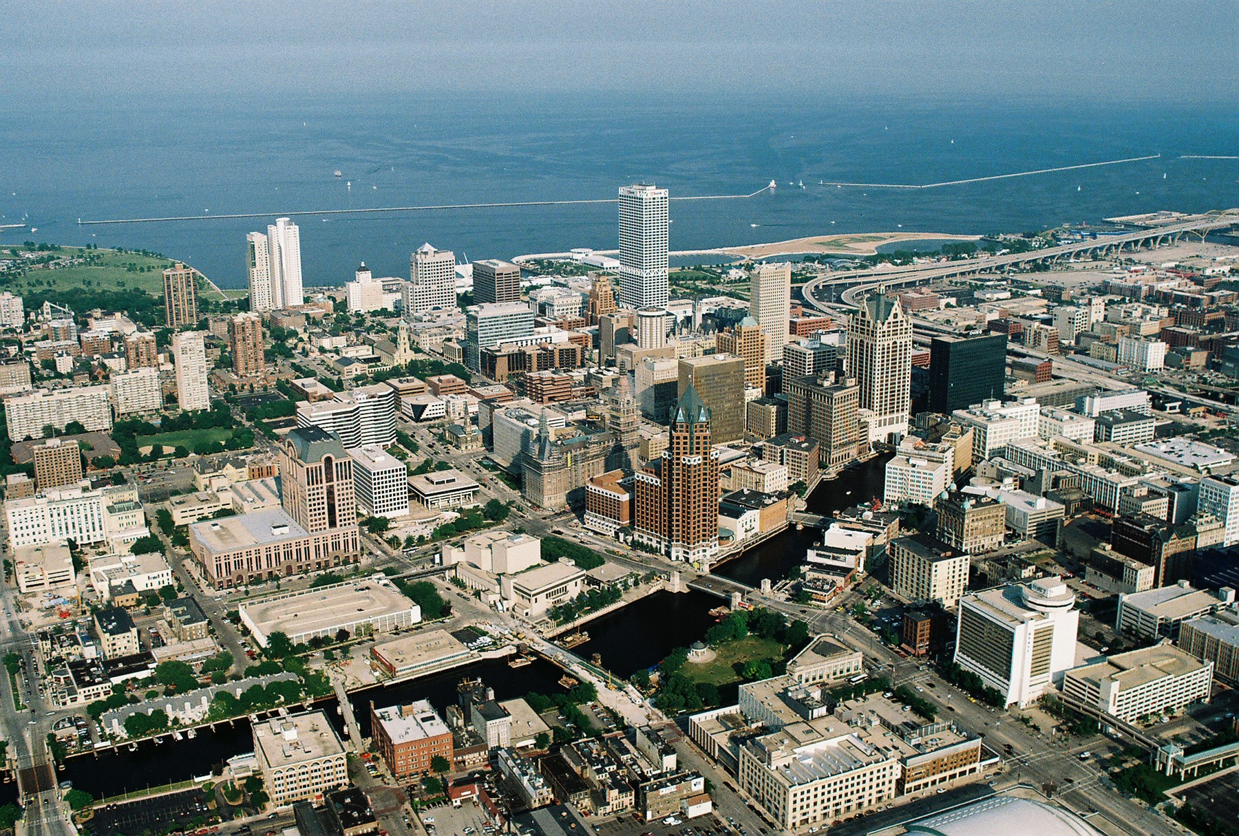 aerial view of Milwaukee 