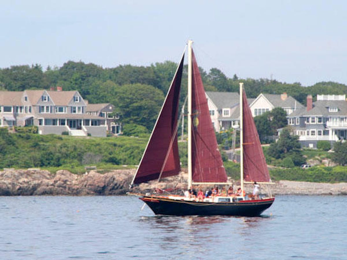 Pineapple Ketch in Kennebunkport