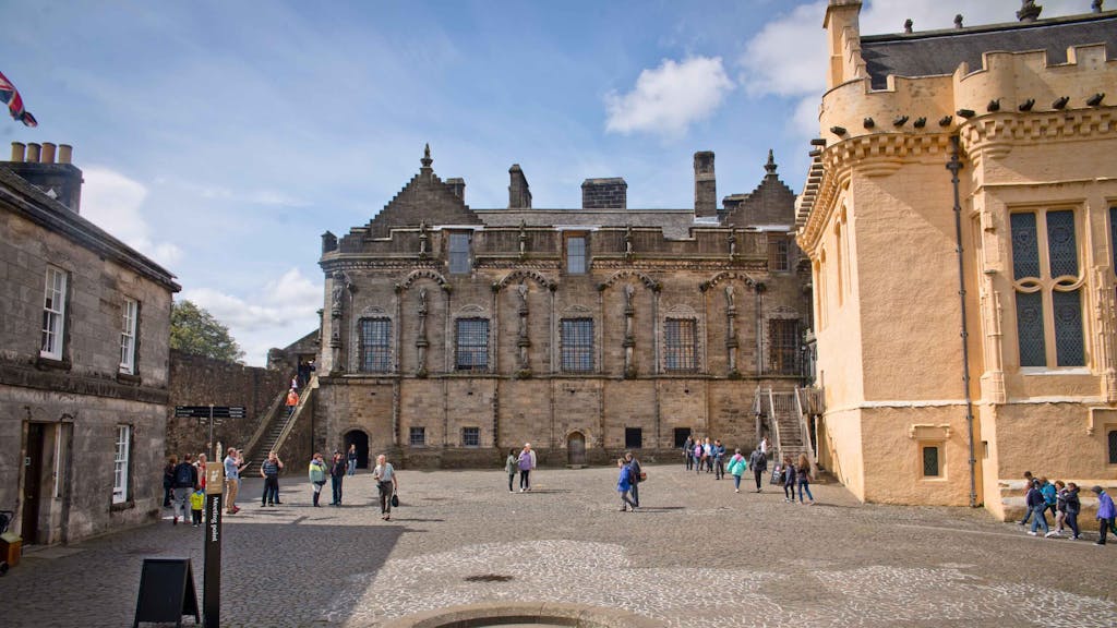 Visit Stirling Castle on a Trip to Scotland by coach