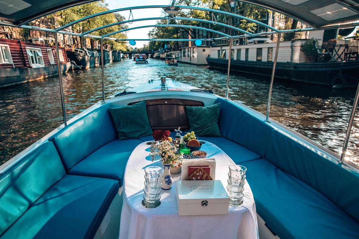 luxe boat tour amsterdam