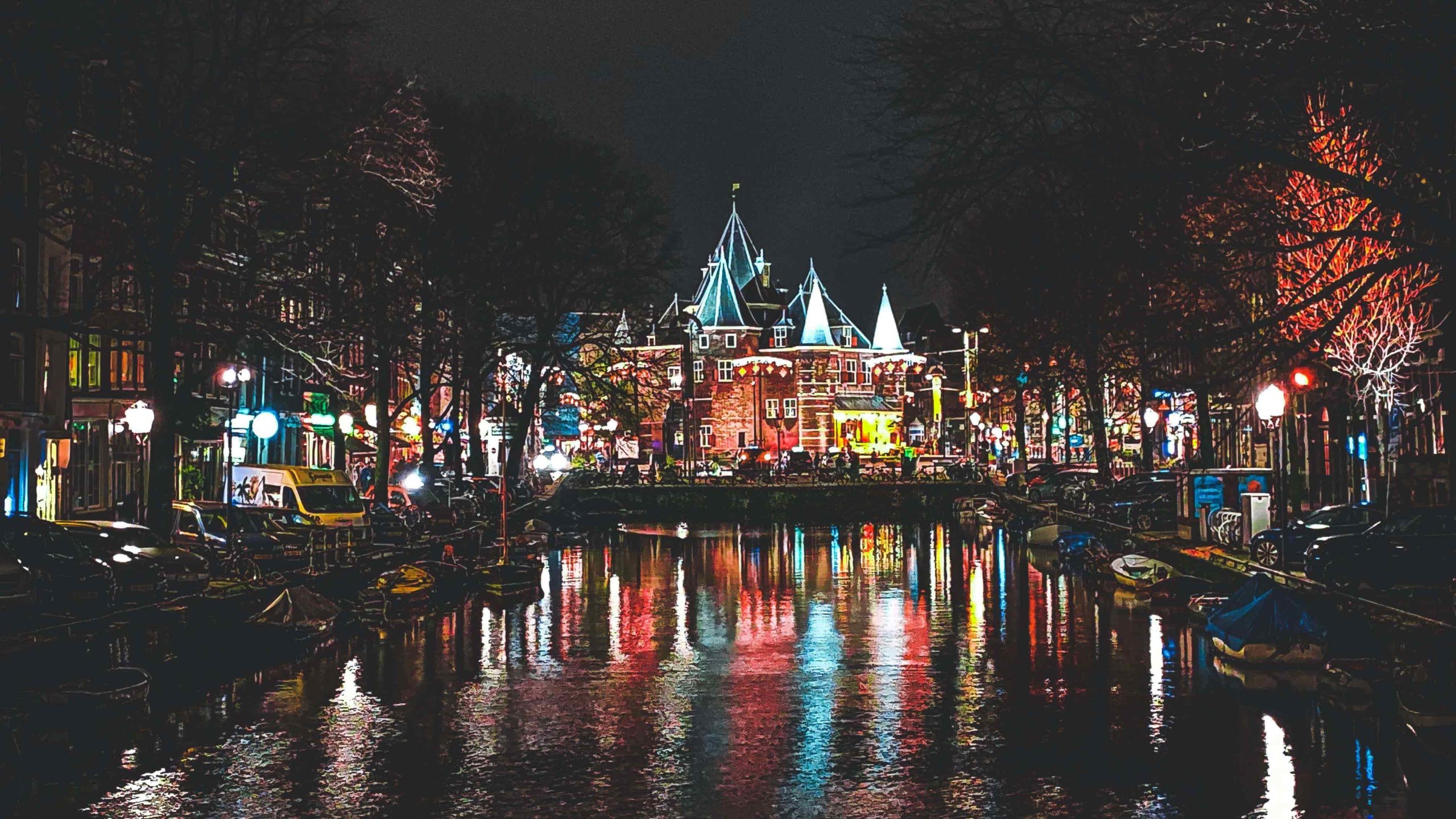 20+ Things to do at Night in Amsterdam as a couple