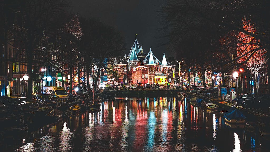 What to do in Amsterdam at Night De Waag at your date night idea in Amsterdam