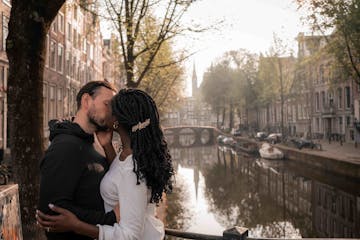 Romantic kiss above the canals