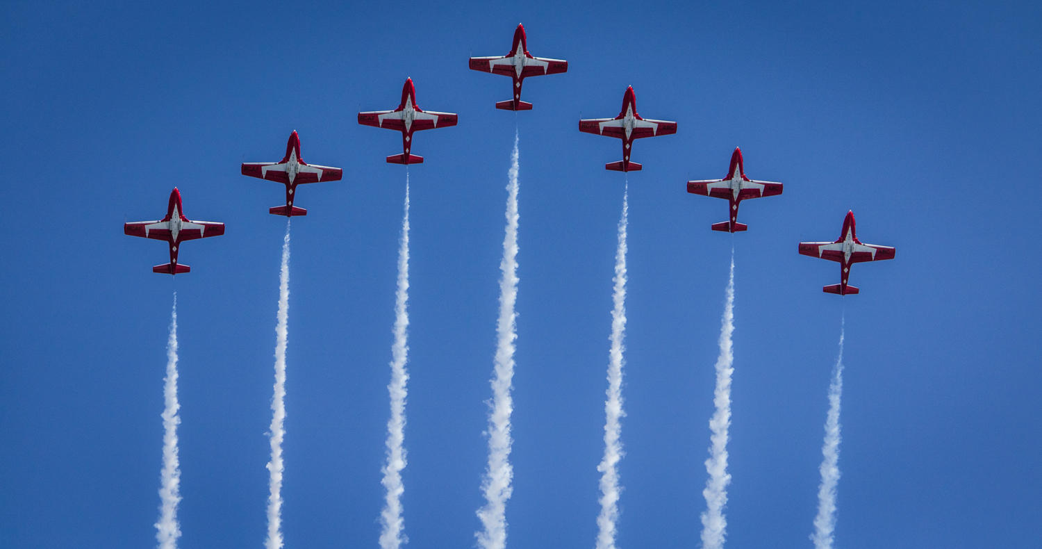 Pacific Airshow & Whale Watching | Captain Dave’s