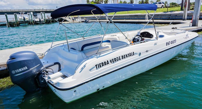 24' Hurricane Deckboat  Tierra Verde Boat Rentals