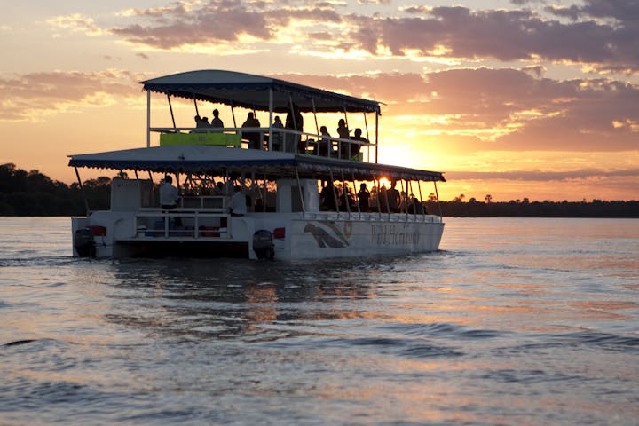 zambezi river cruise victoria falls zimbabwe