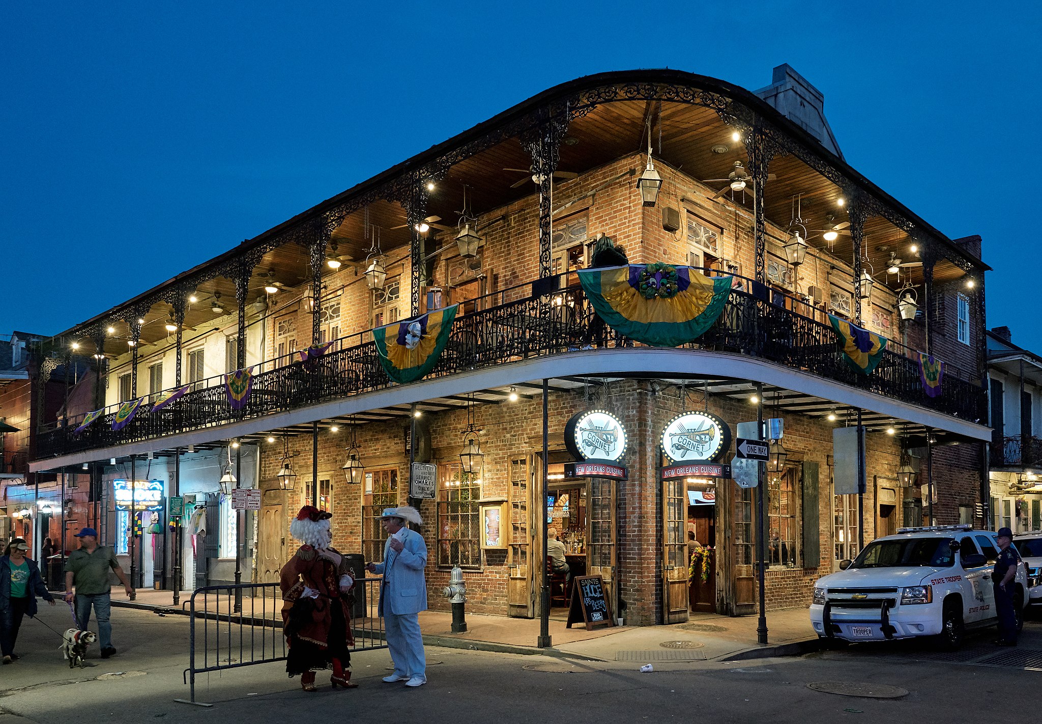 New Orleans Seafood And History Food Tour | Tastebud Tours