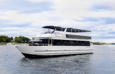 Her Excellency | Wayzata Bay Charters