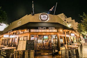 San Diego Outdoor Dining Spots - Knotty Barrel