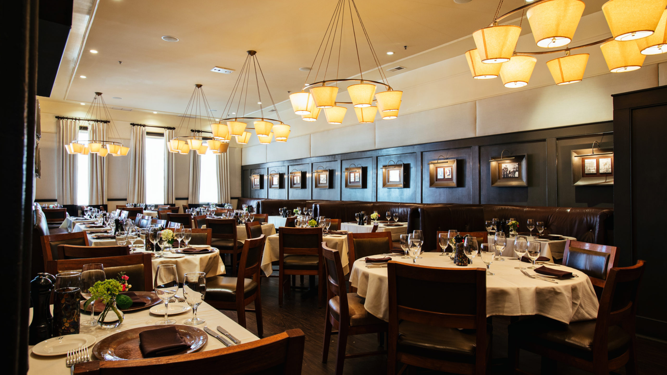 Halls Chophouse - Top 10 Restaurants in Charleston, SC