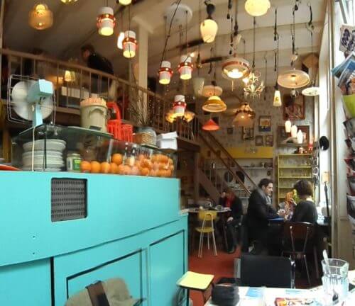 Inside Cafe Latei