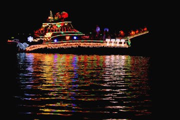 2021 Alexandria Holiday Boat Parade