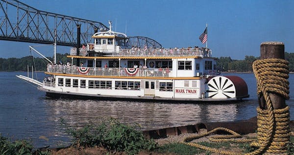 mark twain riverboat schedule