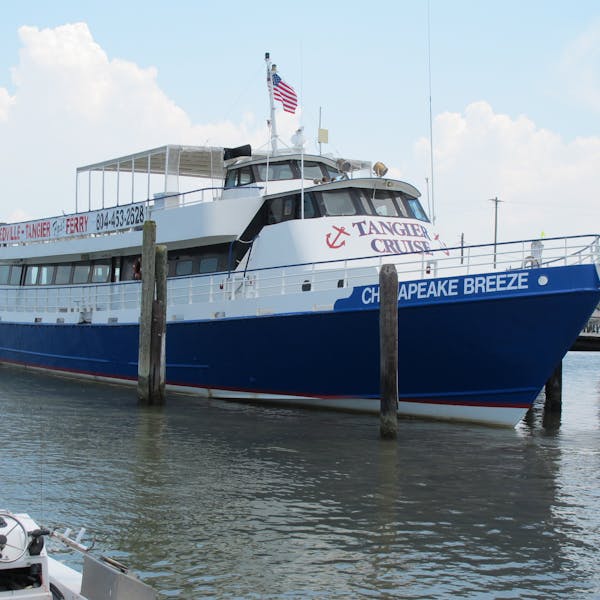 Chesapeake Breeze cruise ship parked at dock in Reedville, Virginia