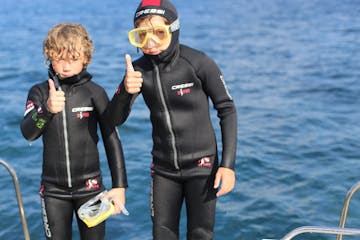 Two children for scuba diving
