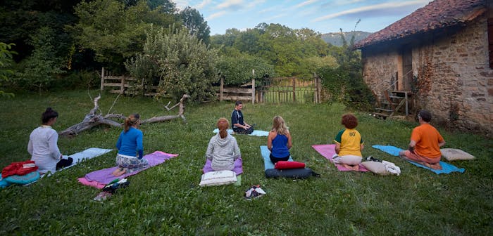 Retiros | Centro de Retiros de Yoga y Meditación Pirineo