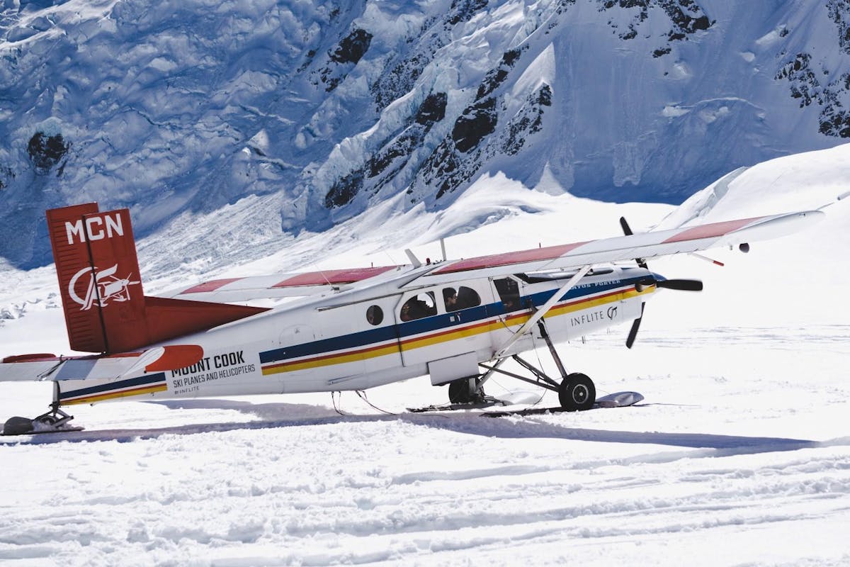 45-minute Mt Cook 360 Ski Plane Flight 2022