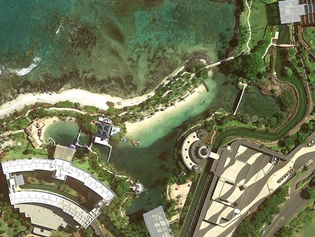 overhead satellite image of Waikoloa lagoon at the Hilton resort