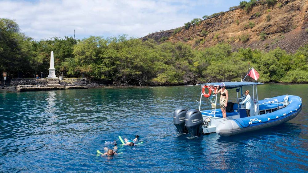 Body Glove - Kona Big Island Cruises, Kealakekua Bay Snorkel