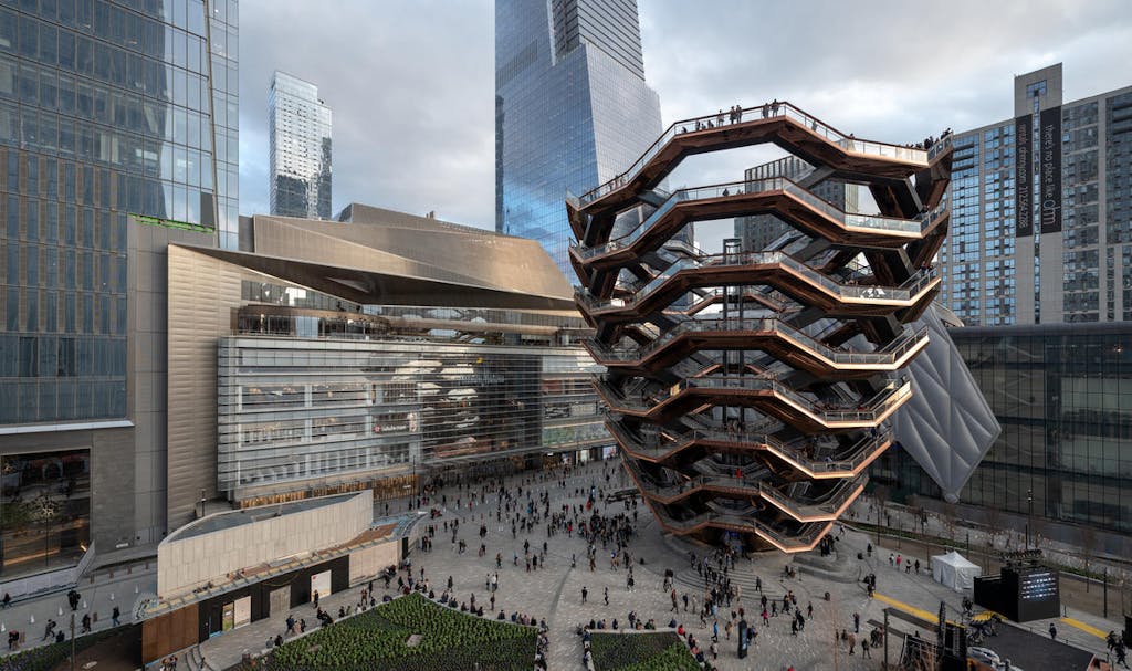 a tall sculptural building in new york city