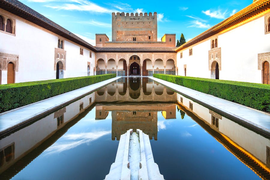 Patio de los arrayanes - Alhambra