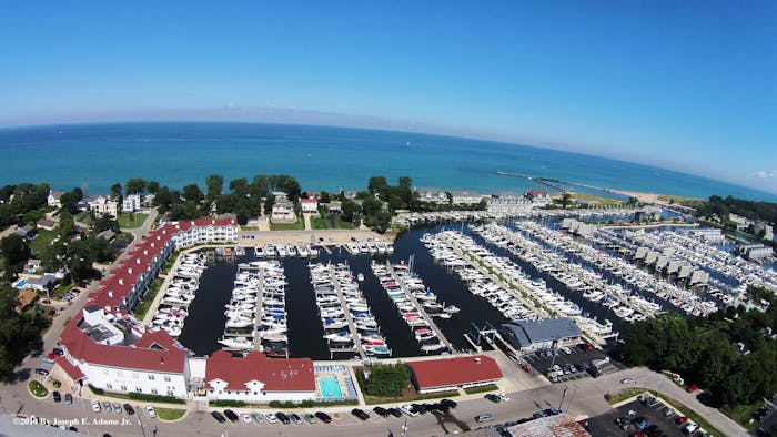 Oselka's Snug Harbor Marina