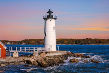Portsmouth Harbor Lighthouse Tour - Hampton Beach, New Hampshire