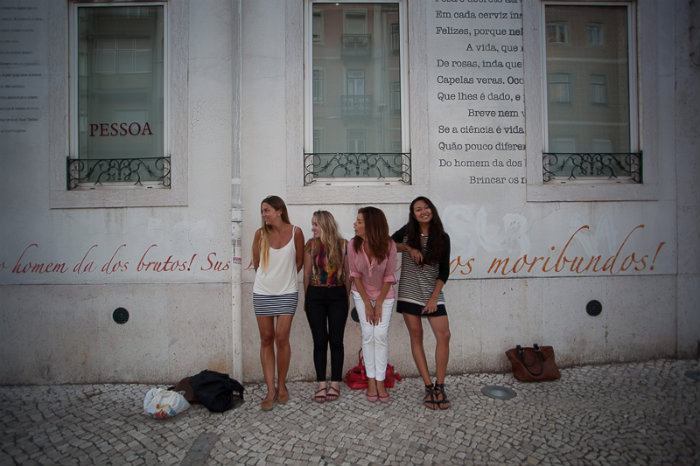 Filipa and clients posing for a picture