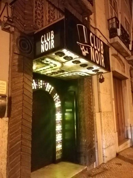 Club Noir façade in Lisbon