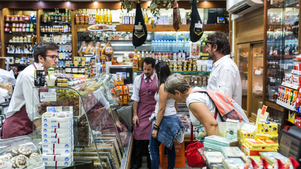 The most iconic traditional grocery stores in Lisbon