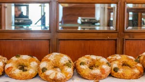Iconic foods and places Lisbon locals love - bolo rei