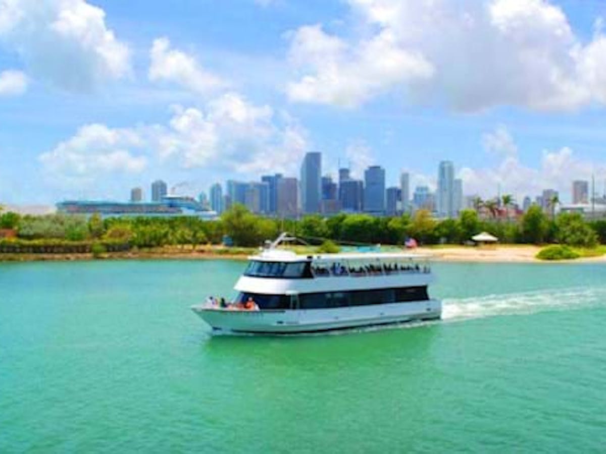 Millionaire's Row Cruise in Miami - Miami On The Water