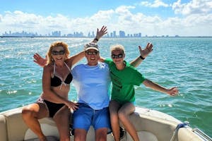 Private Boat Tour Miami - Miami On The Water Post.