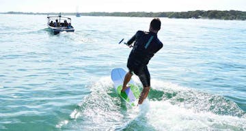 How to do a Wakesurfing 360 — CAPTAIN WATERSPORTS