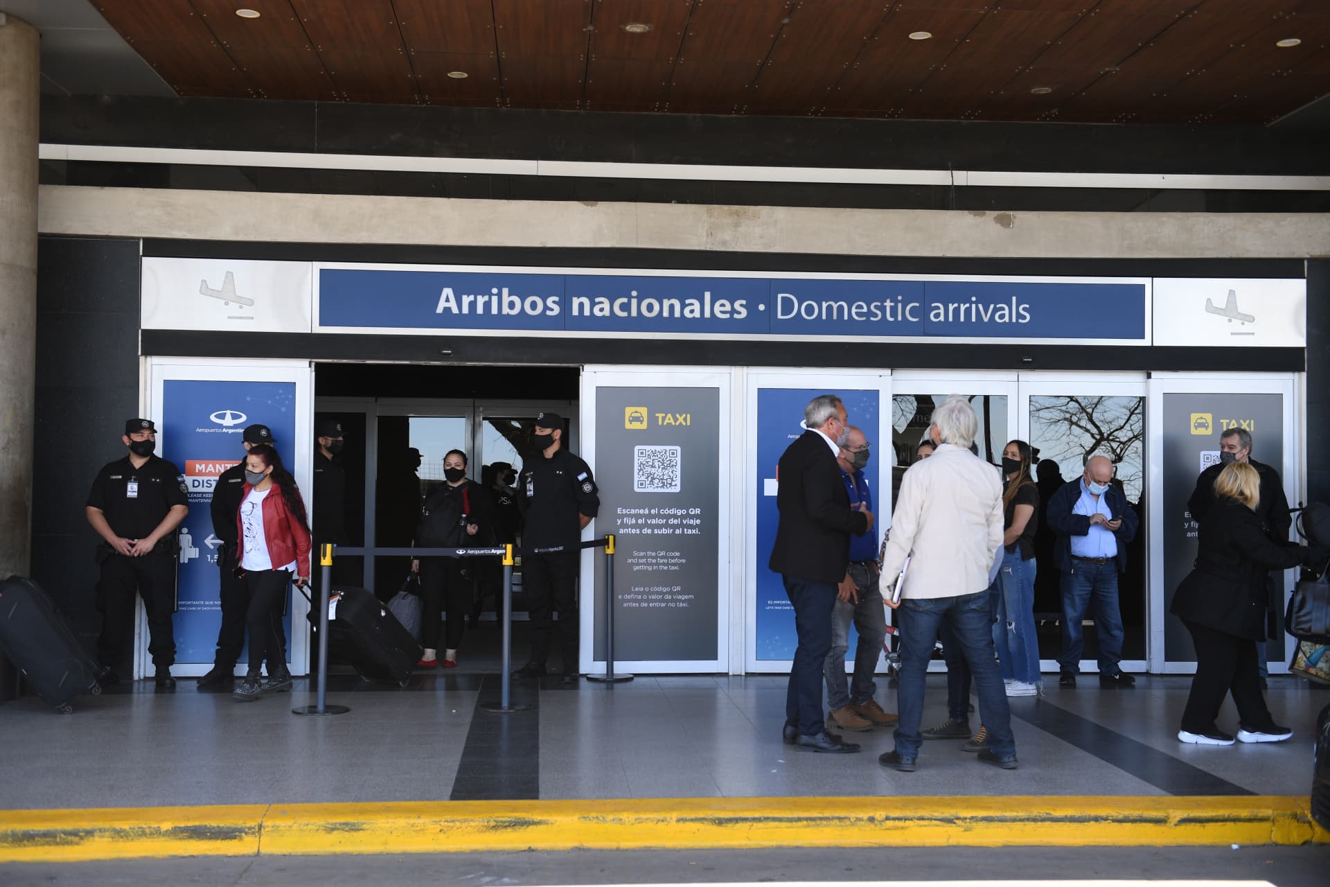 How to get from Buenos Aires airport to the city center