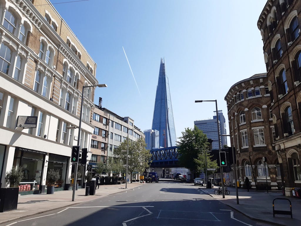 The Shard: The view from the middle of an empty Southwark Street - London Cab Tours