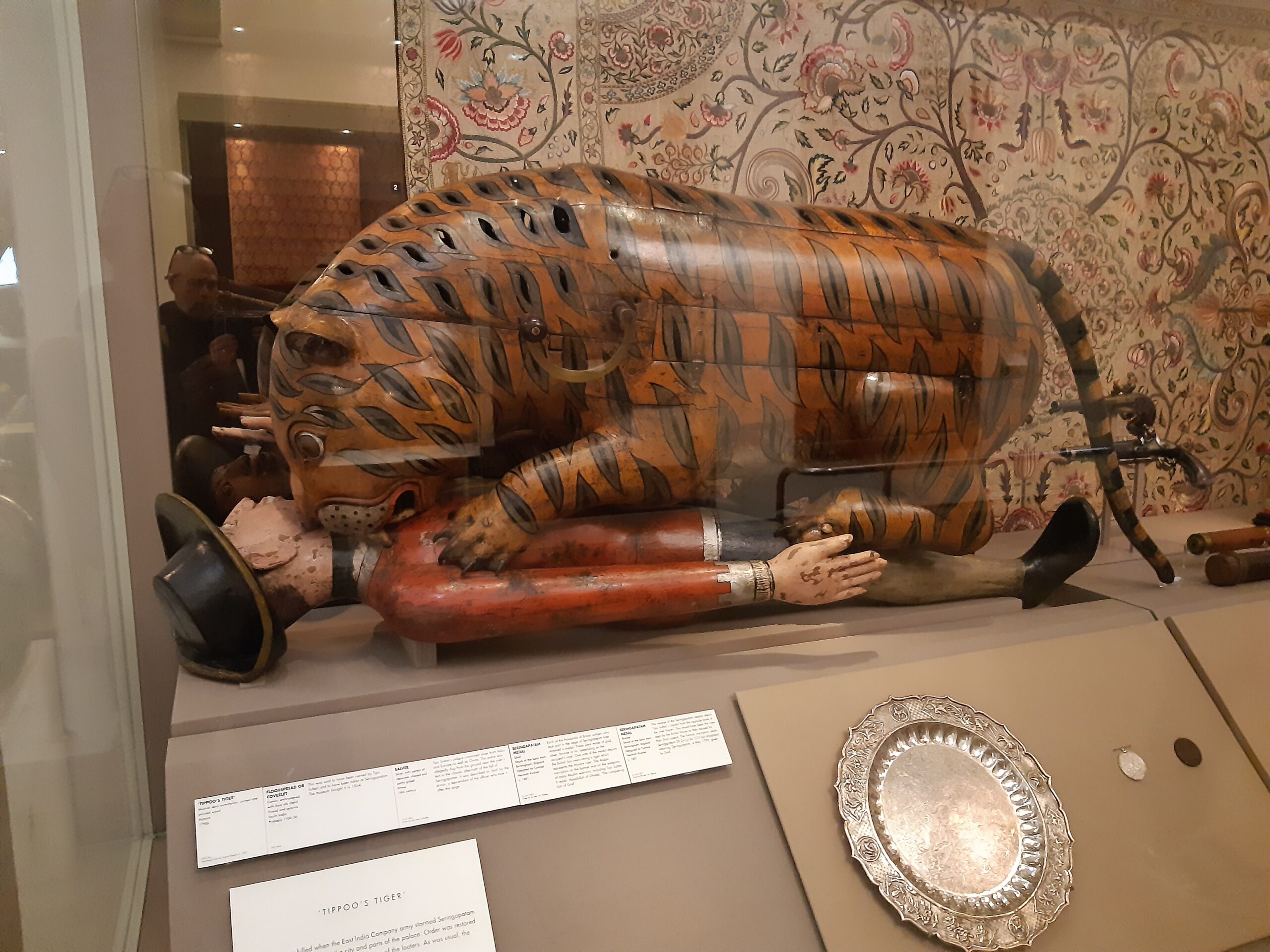 Tipu's Tiger, Victoria & Albert Museum - London Cab Tours