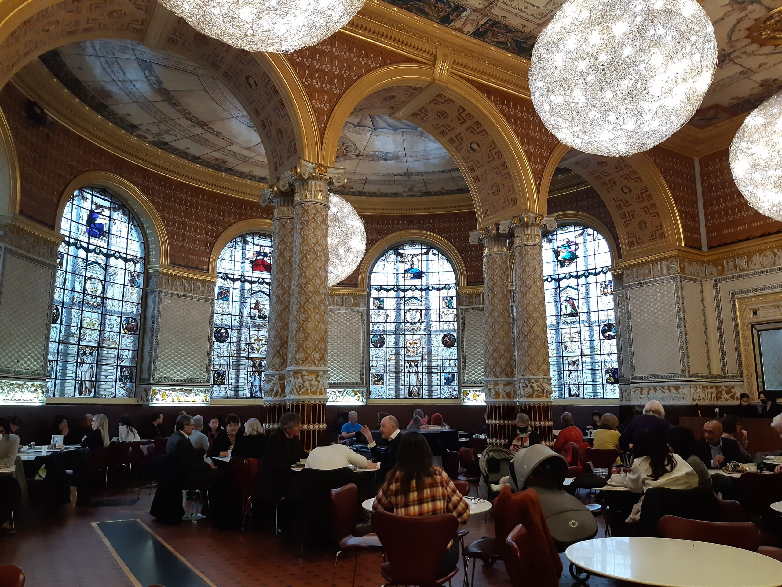  V&A Café - London Cab Tours