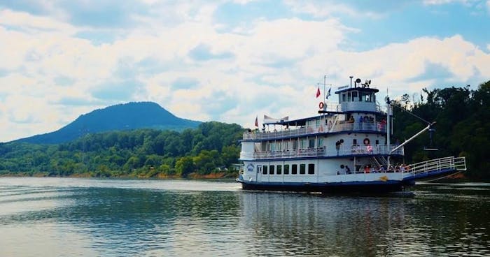southern belle riverboat lunch cruise