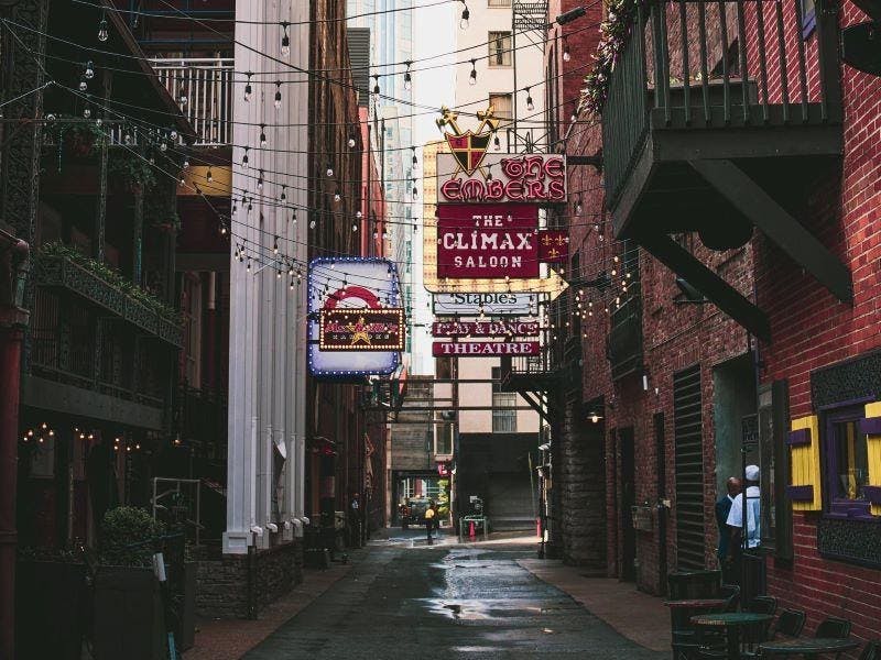 The History of Printer’s Alley in Downtown Nashville