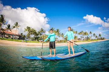 friends on stand up paddleboards