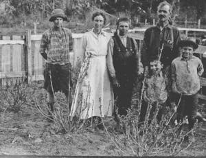 The Jardine Family, old family photo