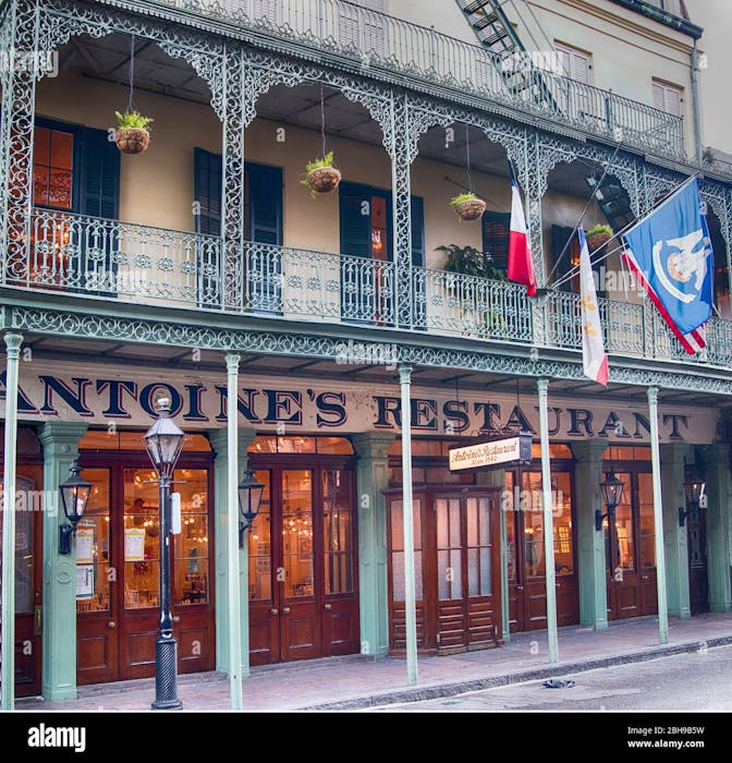 There's A New French Brasserie In A Charming Historic Downtown Building,  Welcome To Toussaint