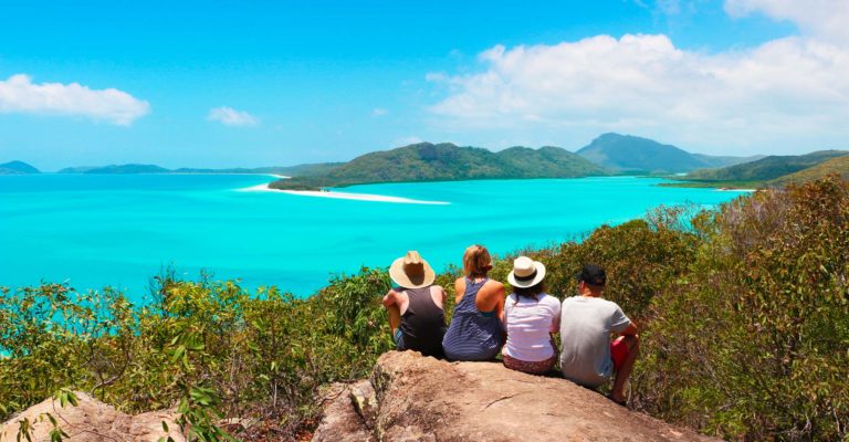 Whitsunday Island Tours: 8 Incredible Things To See