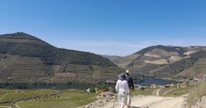 couple hiking in the douro valley