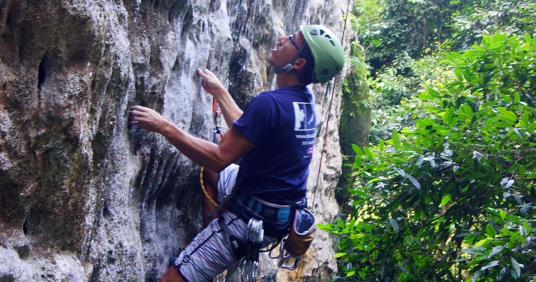 basic rock climbing course