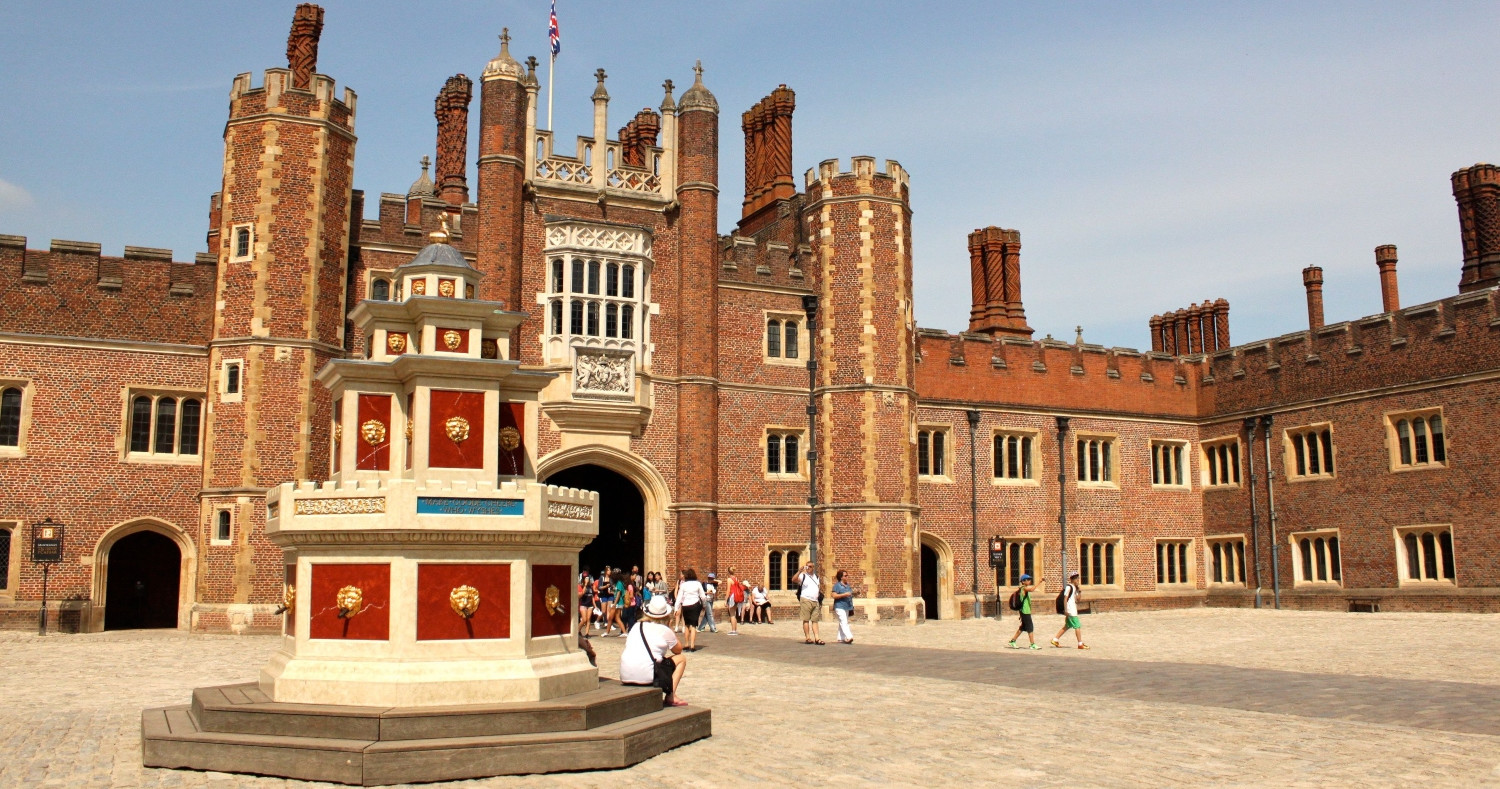 Hampton Court by train Londra Culturale