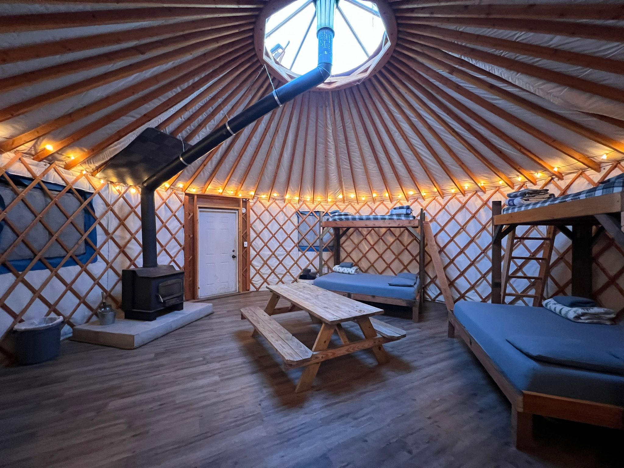 Camping yurt shop